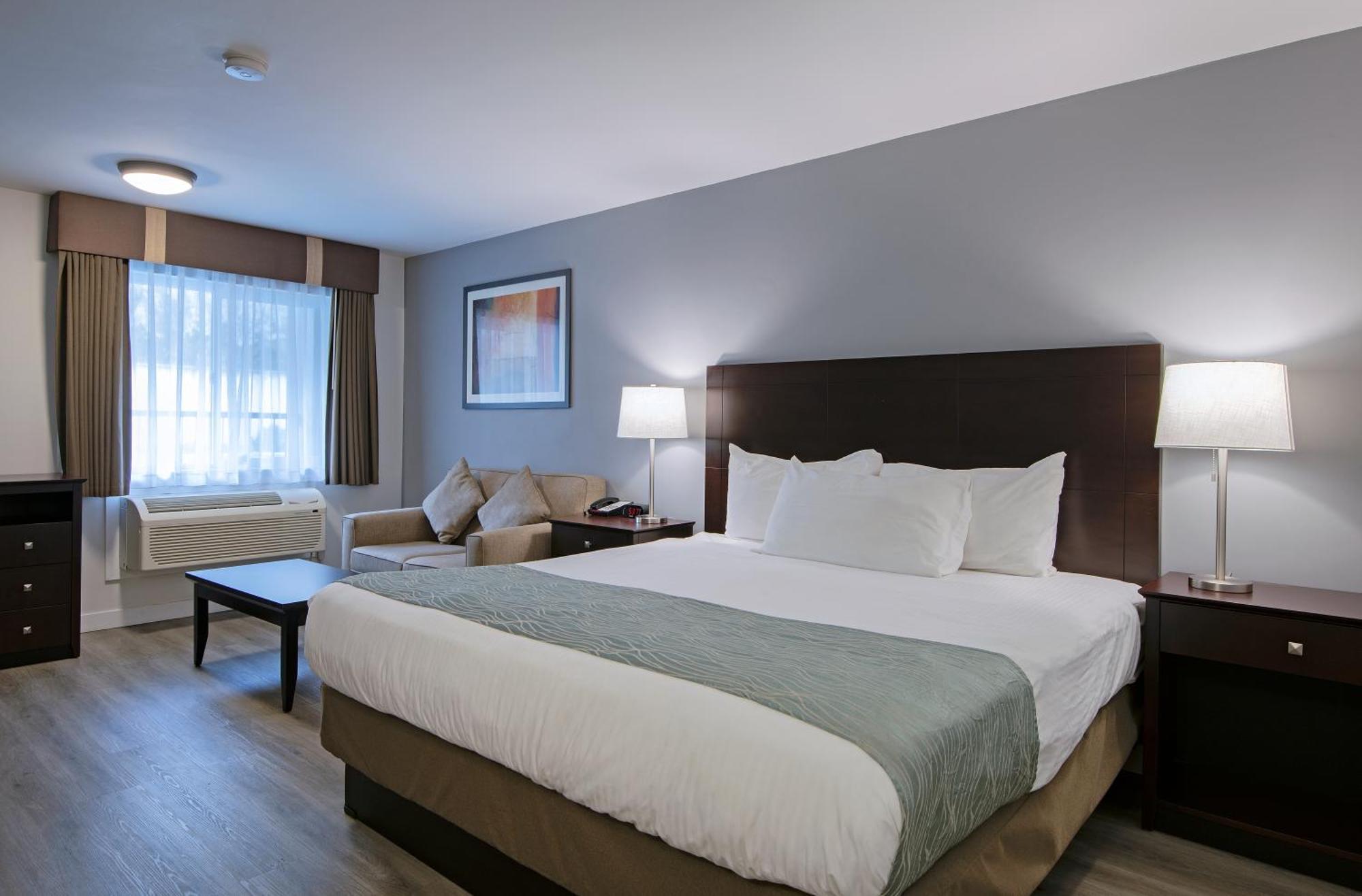 Travelodge By Wyndham Kamloops Mountview Екстер'єр фото